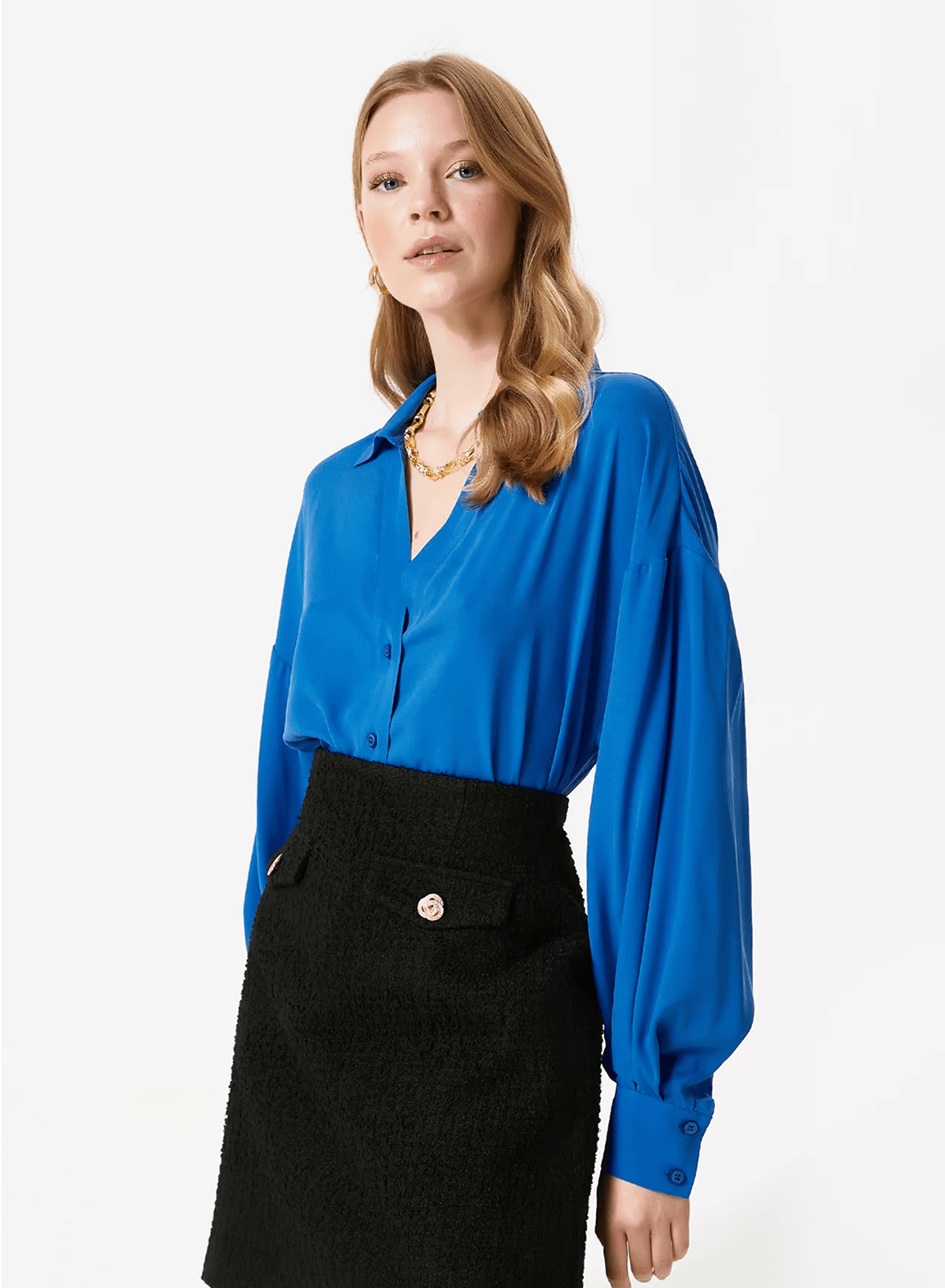 From Office to Outing: How to Style Casual Wear Smartly